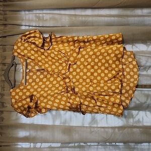 Cato Women's Light Brown w/ Cream Polk a Dots Ruffled Cut Off  Blouse 18/20